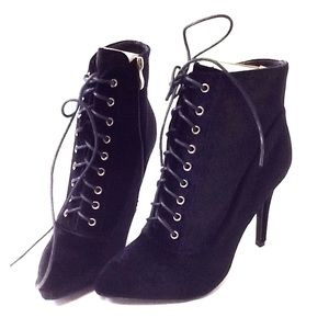 Suede Point Toe Lace Booties EUR40